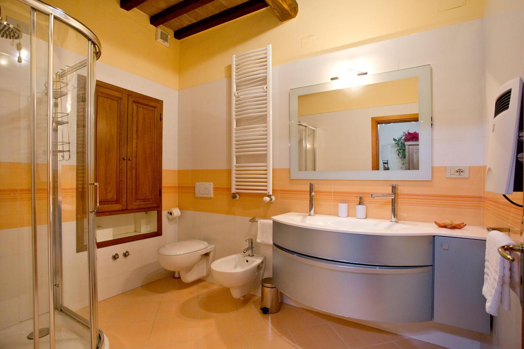 Casa San Girolamo Historic Flat With Cosy Terrace In Lucca'S City Centre מראה חיצוני תמונה