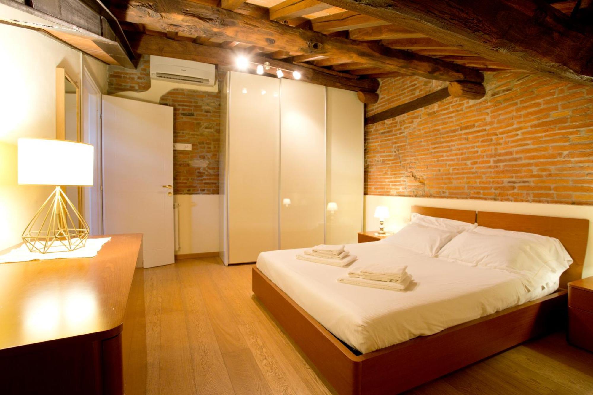 Casa San Girolamo Historic Flat With Cosy Terrace In Lucca'S City Centre מראה חיצוני תמונה